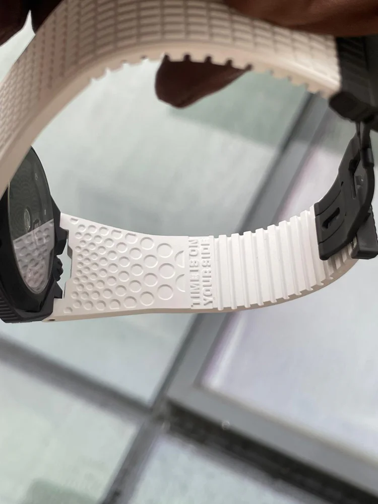 Urwerk UR-100V UltraViolet LE 25 Pcs